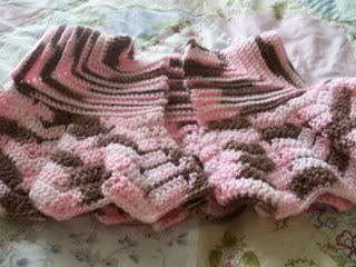 crochet,neapoliton,pink,brown,white,baby, sweater