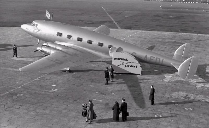 http://i135.photobucket.com/albums/q137/DavidLayne/Collection%20of%20UK%20Aviation%20Photos%20from%201930s/g.jpg