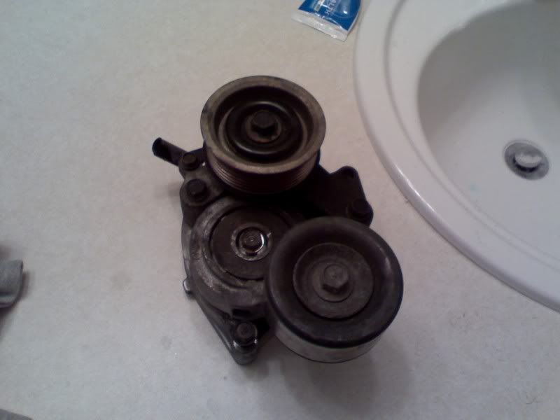 FS. Ep3 Idler Pulley and bracket! Honda / Acura K20a K24a Engine Forum