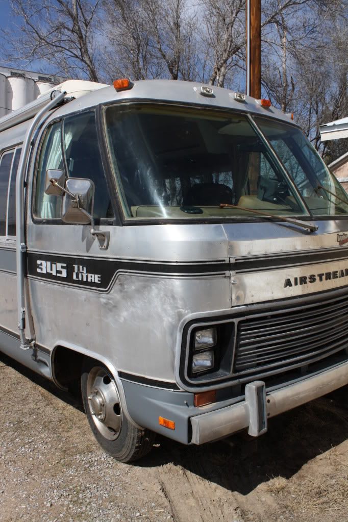 Airstream011-1.jpg