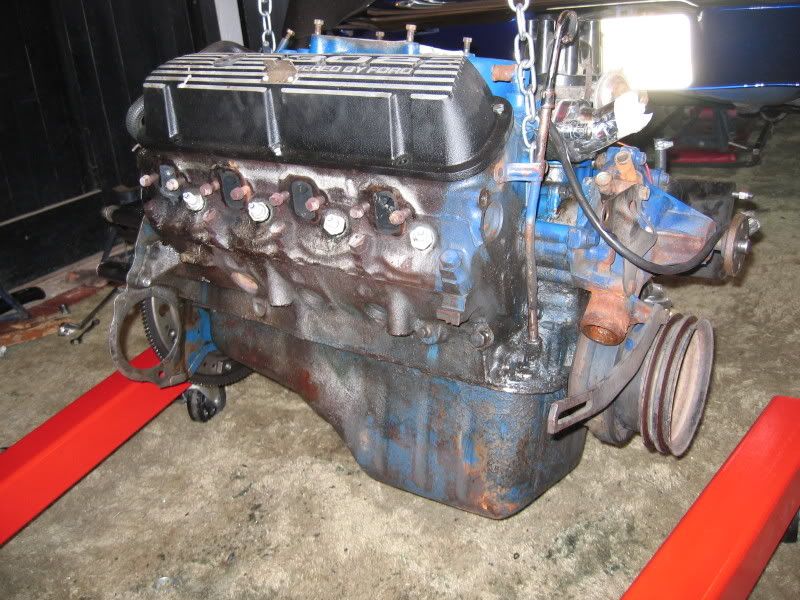 302 4V Engine - 1968 Mustang