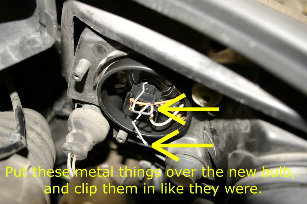 How to replace headlight bulb on 2002 nissan altima #7
