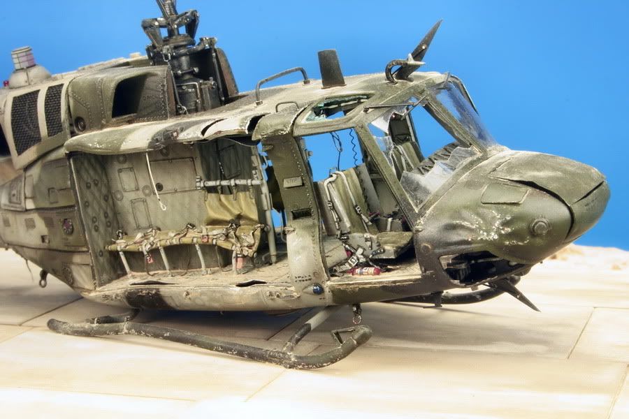 uh-1n05.jpg