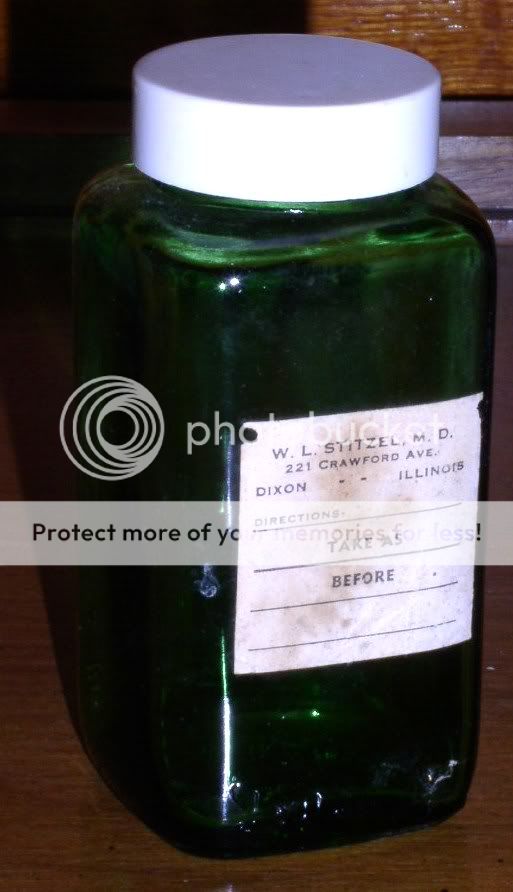 Green Owens Illinois DURAGLAS 4 Ounce Medicine Bottle  