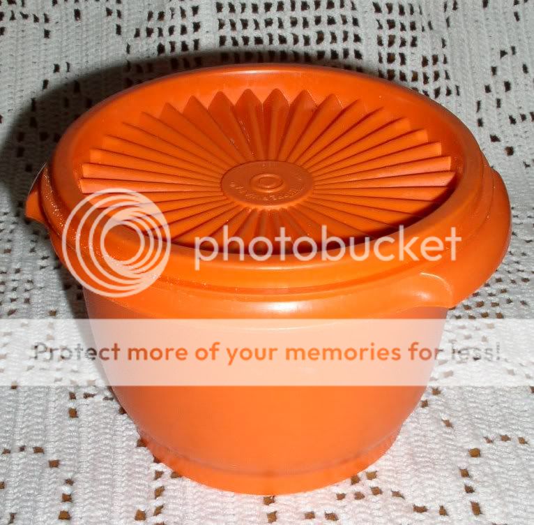 tupperware 886 812 orange 4 5 8 servalier storage bowl lid in very 